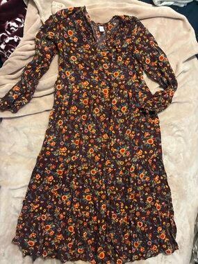 💰5/$10 Old navy long midi dress